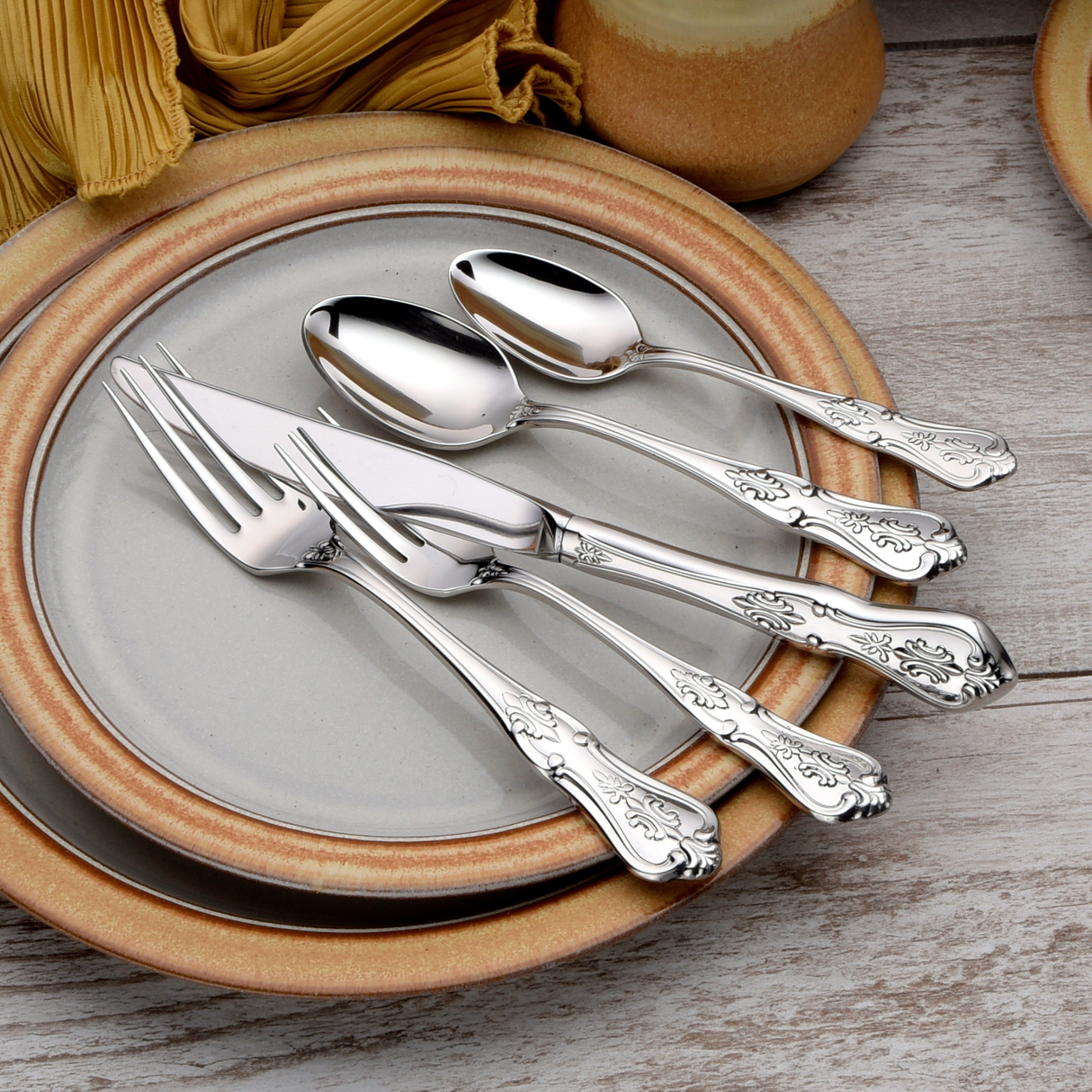 Kensington - 40 Piece Set