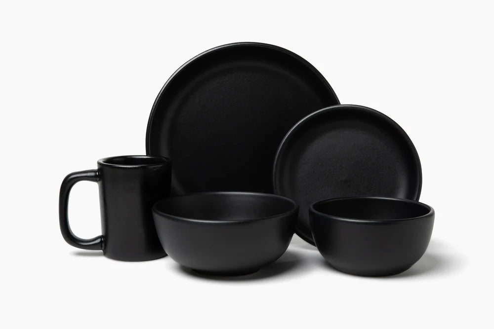 4 Piece Place Setting Studio Coupe Matte Black