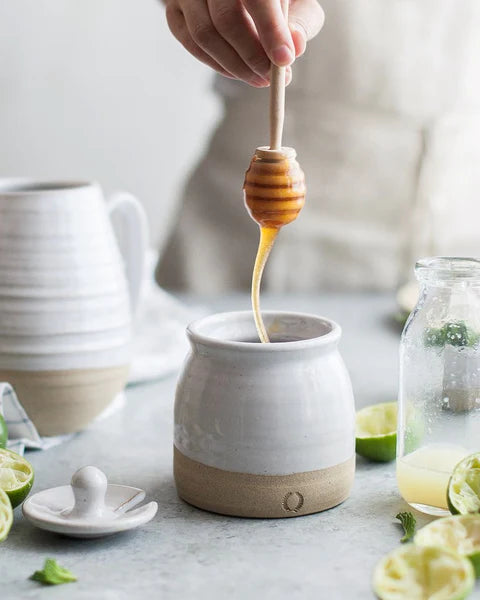 Honey & Beehive Honey Pot Gift Set