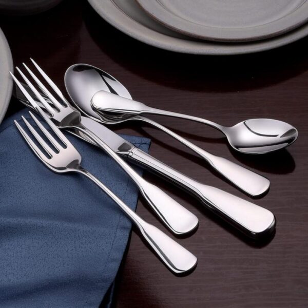 Oneida retailer Stainless Liberty 8 inch Set of 8 Table Soup Spoons