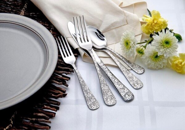 Woodstock | Liberty Tabletop