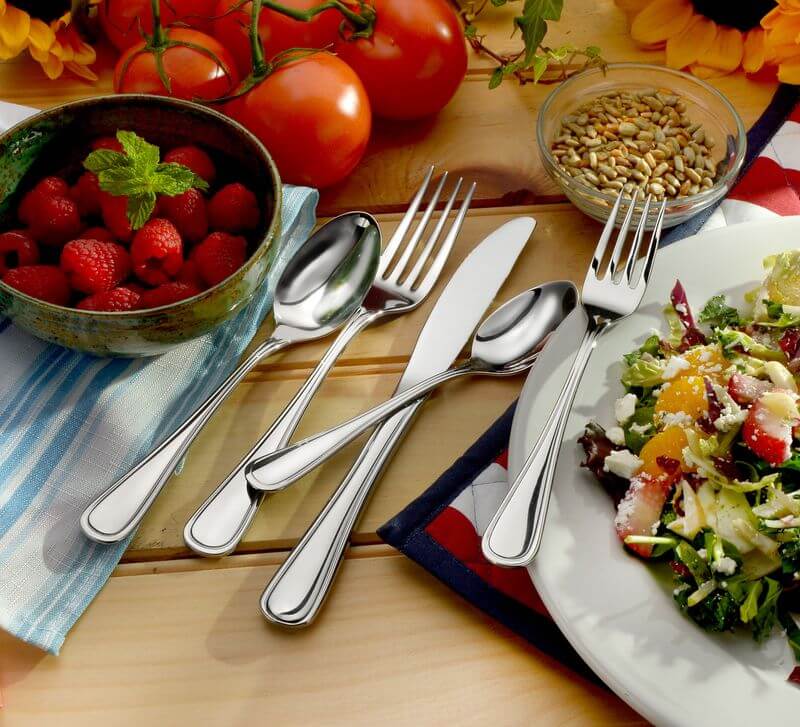 Classic Rim Flatware Pattern